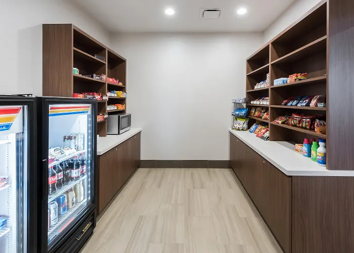 Holiday Inn Express & Suites West Plains Southwest By Ihg