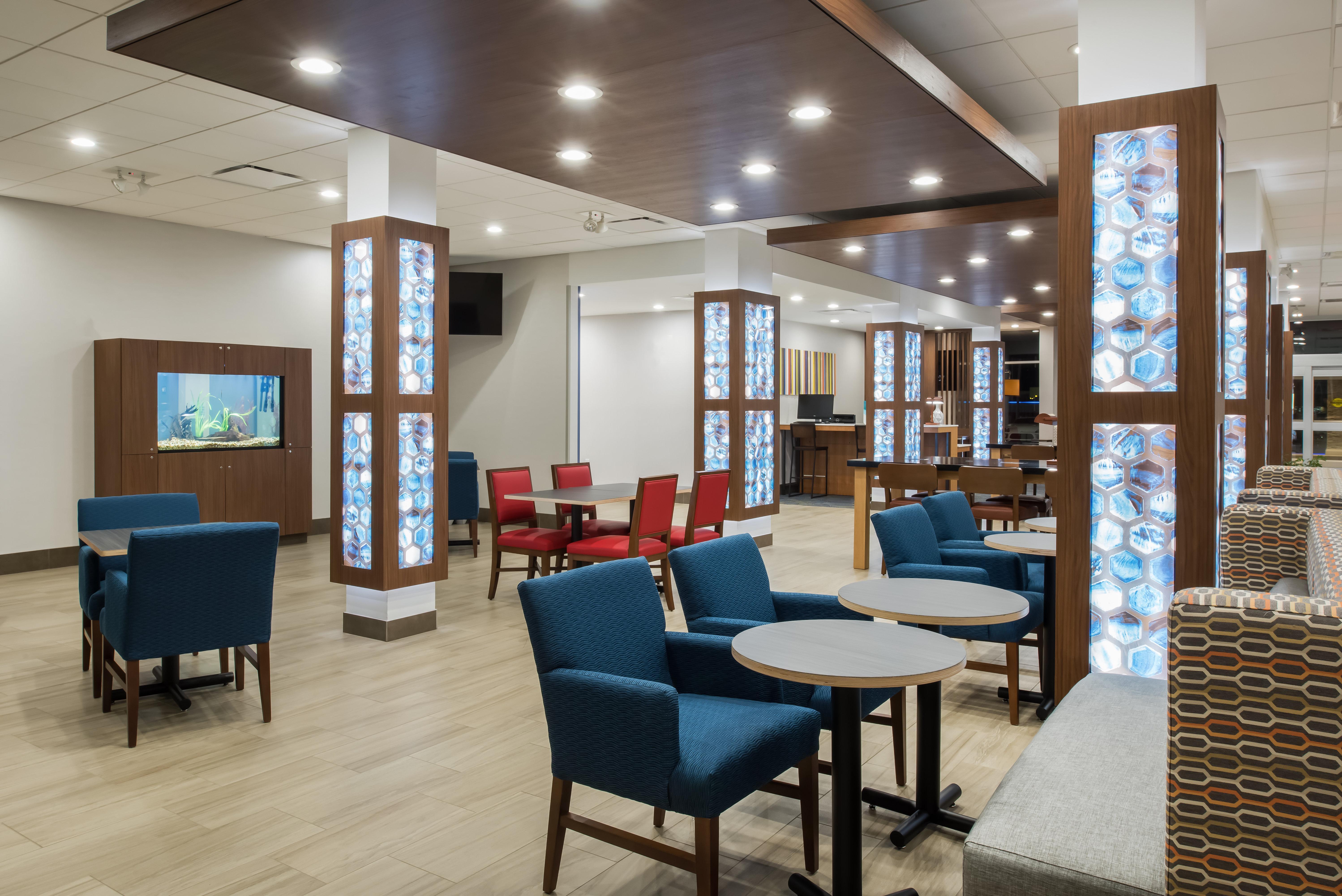 Express & Southwest By Ihg Hotel