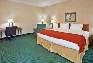 Express & Southwest By Ihg 2* West Plains